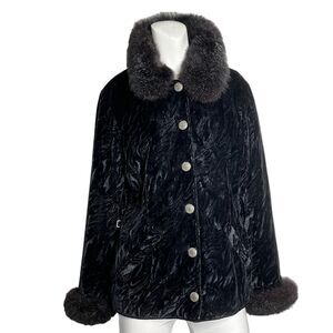 M. Miller Womens Coat Black Crushed Velvet Fur Trim Vintage Size M EUC